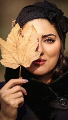 هلیا امامی-بازیگر ایرانی